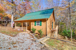 Burnside Resort Cabin with Hot Tub and Outdoor Spots!